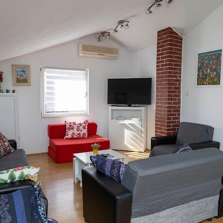 סופטאר Apartments Jaksic - Zile מראה חיצוני תמונה
