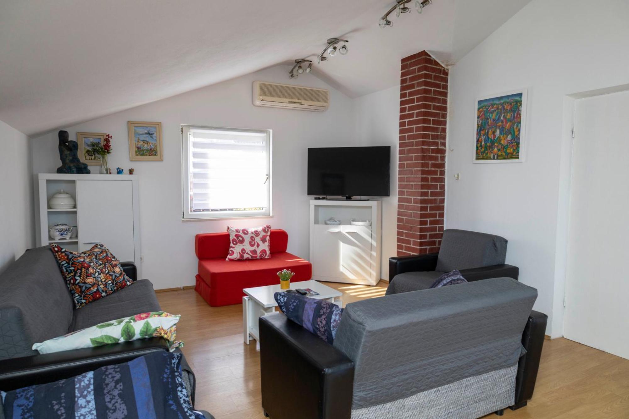 סופטאר Apartments Jaksic - Zile מראה חיצוני תמונה