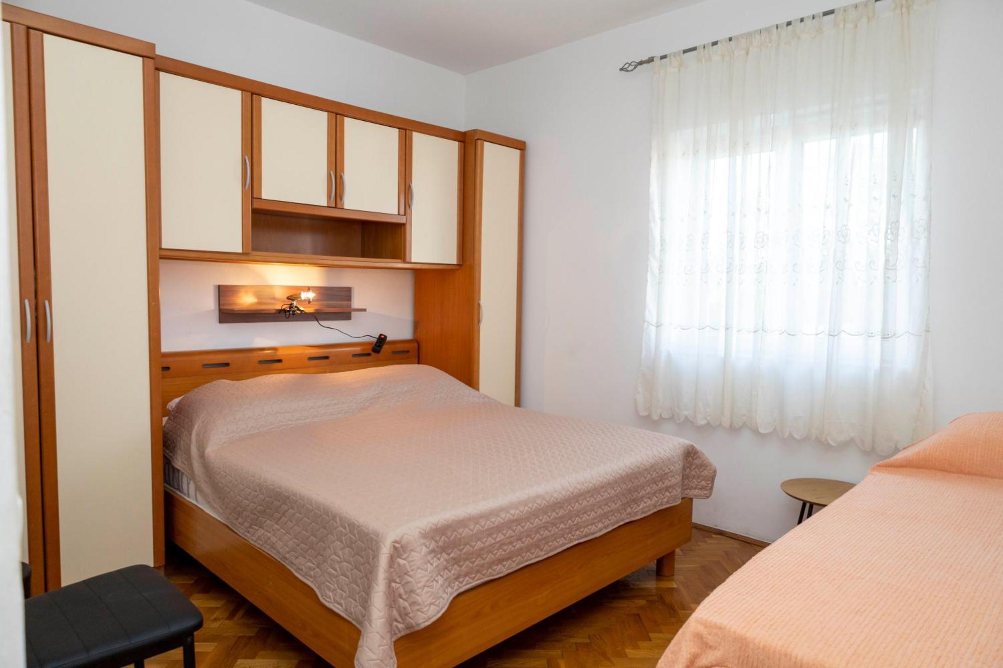 סופטאר Apartments Jaksic - Zile מראה חיצוני תמונה