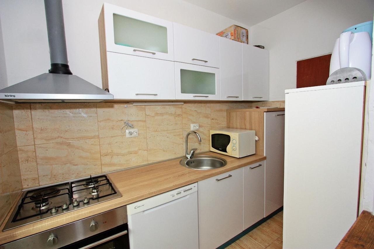 סופטאר Apartments Jaksic - Zile מראה חיצוני תמונה